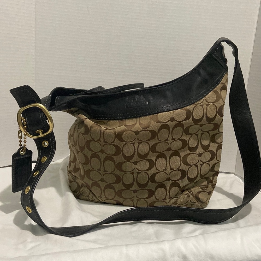 Coach Bucket Bag
